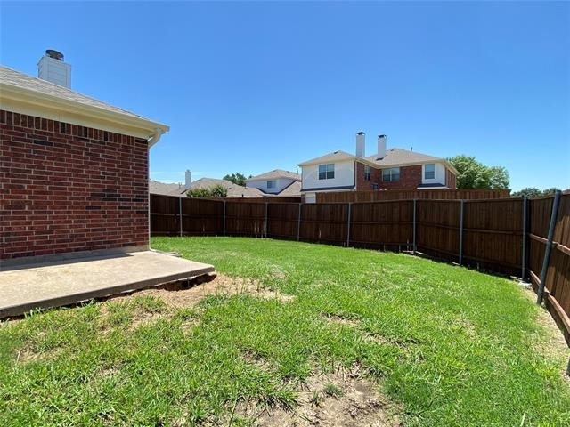 1045 Ducks Landing - Photo 18