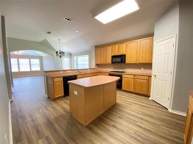 1045 Ducks Landing - Photo 9