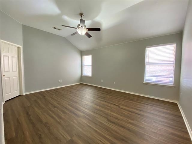1045 Ducks Landing - Photo 14