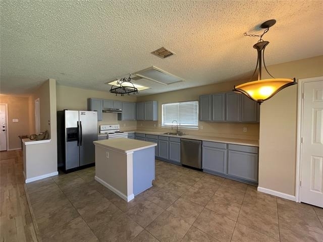 12010 Rosedown Lane - Photo 7