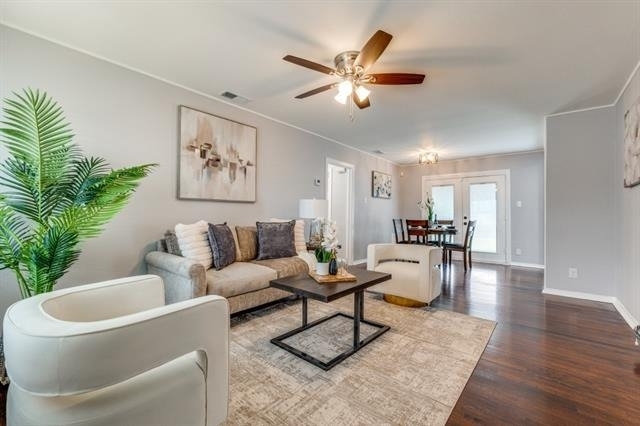 2736 Rolinda Drive - Photo 1