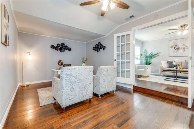 2736 Rolinda Drive - Photo 4