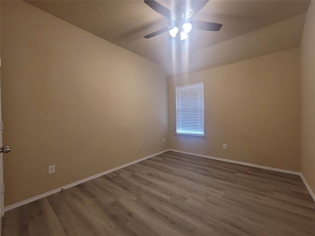 2793 Cresent Lake Drive - Photo 10