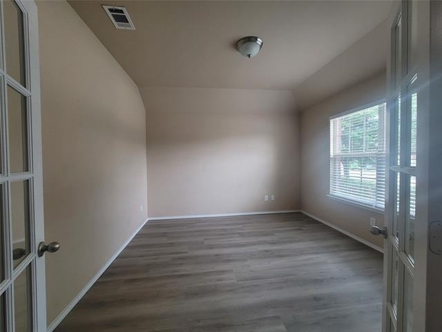 2793 Cresent Lake Drive - Photo 8