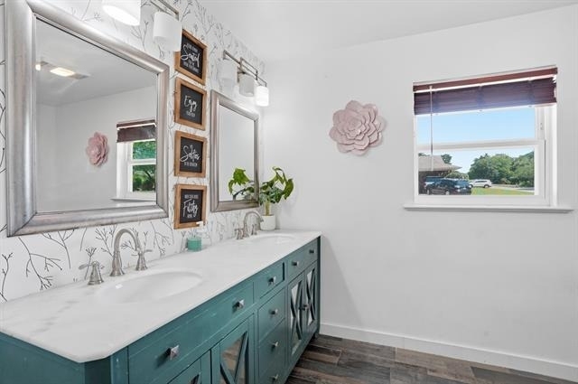 5017 Fox Hill Lane - Photo 2