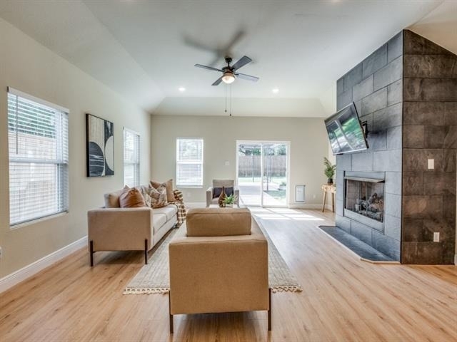 929 S Marlborough Avenue - Photo 2