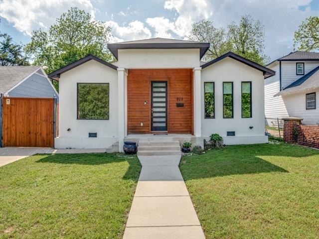 929 S Marlborough Avenue - Photo 0