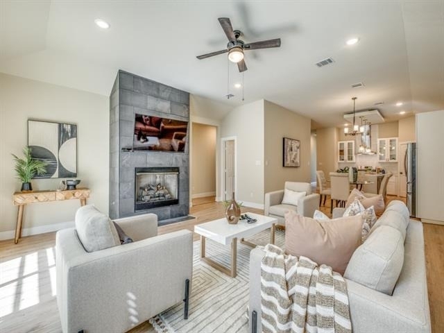 929 S Marlborough Avenue - Photo 6