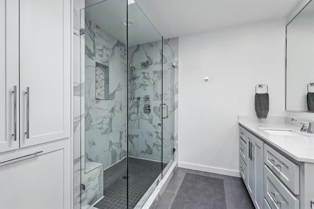 4310 Bowser Avenue - Photo 12