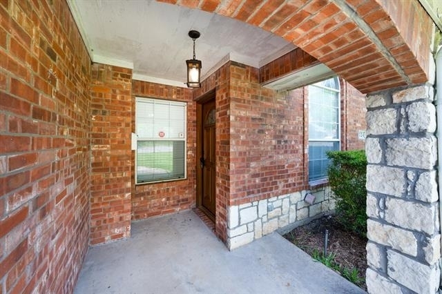 324 N Tolbert Avenue - Photo 27