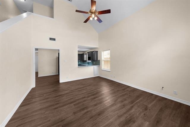 324 N Tolbert Avenue - Photo 7