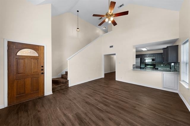 324 N Tolbert Avenue - Photo 6