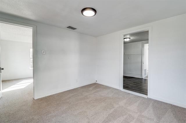 5529 Diaz Avenue - Photo 6