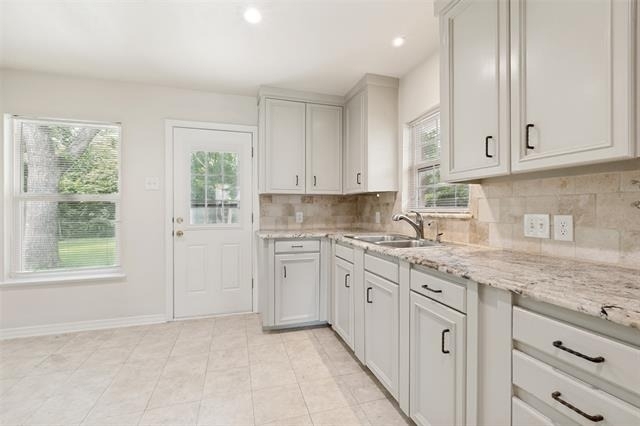 2414 San Medina Avenue - Photo 2