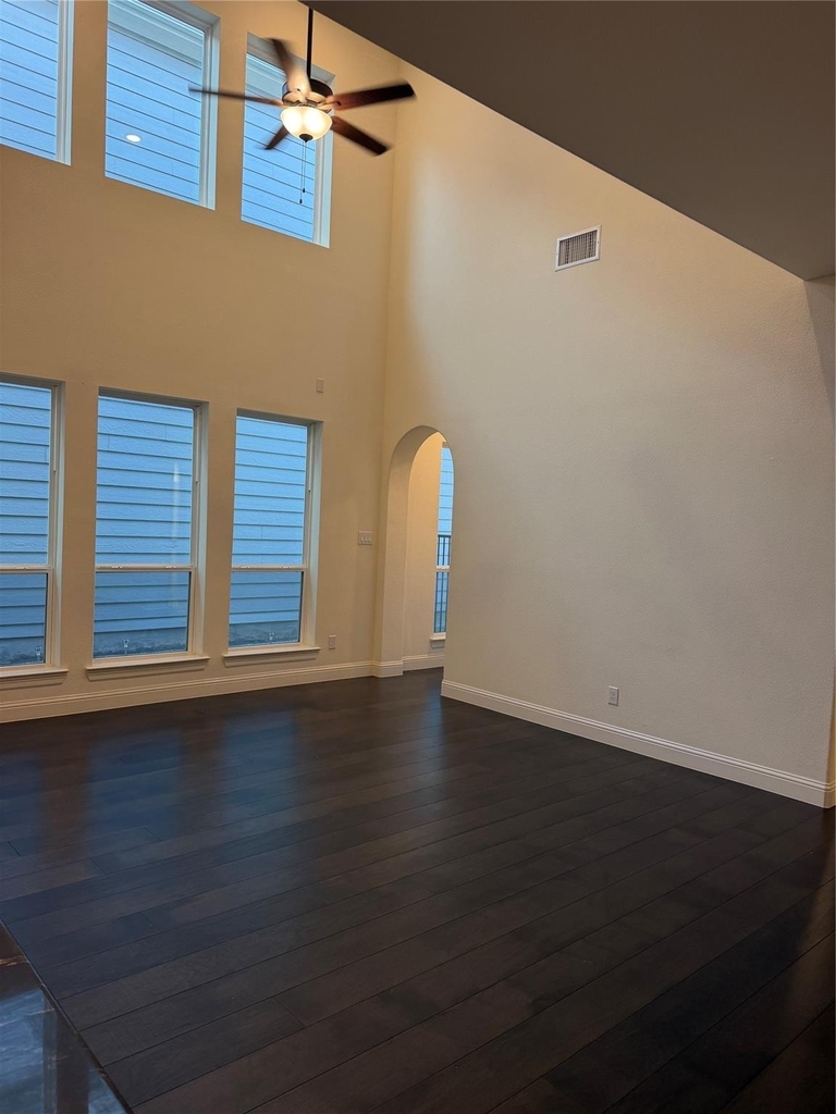 1037 Drew Lane - Photo 18