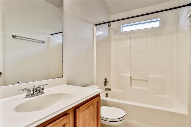 2853 Cascade Cove Drive - Photo 6