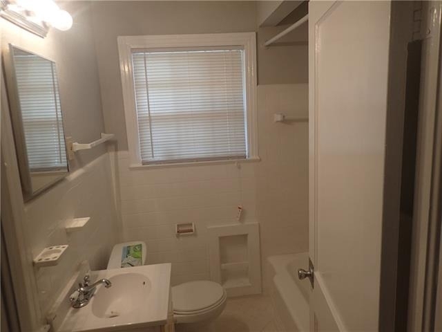 6340 Parkdale Drive - Photo 9