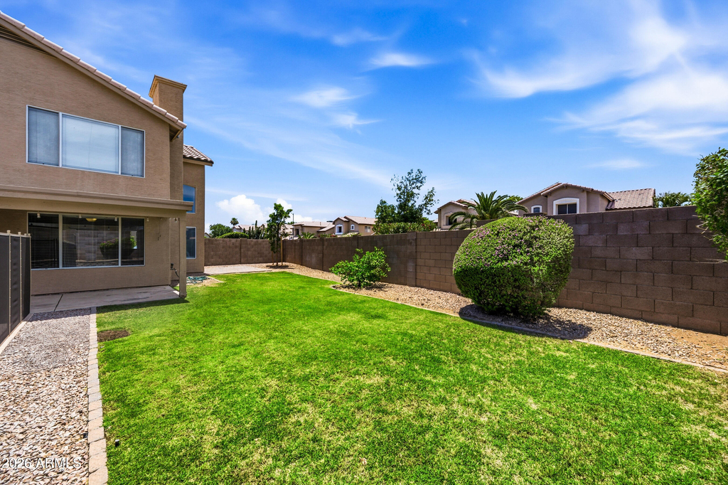 3906 E Kimberly Way - Photo 18