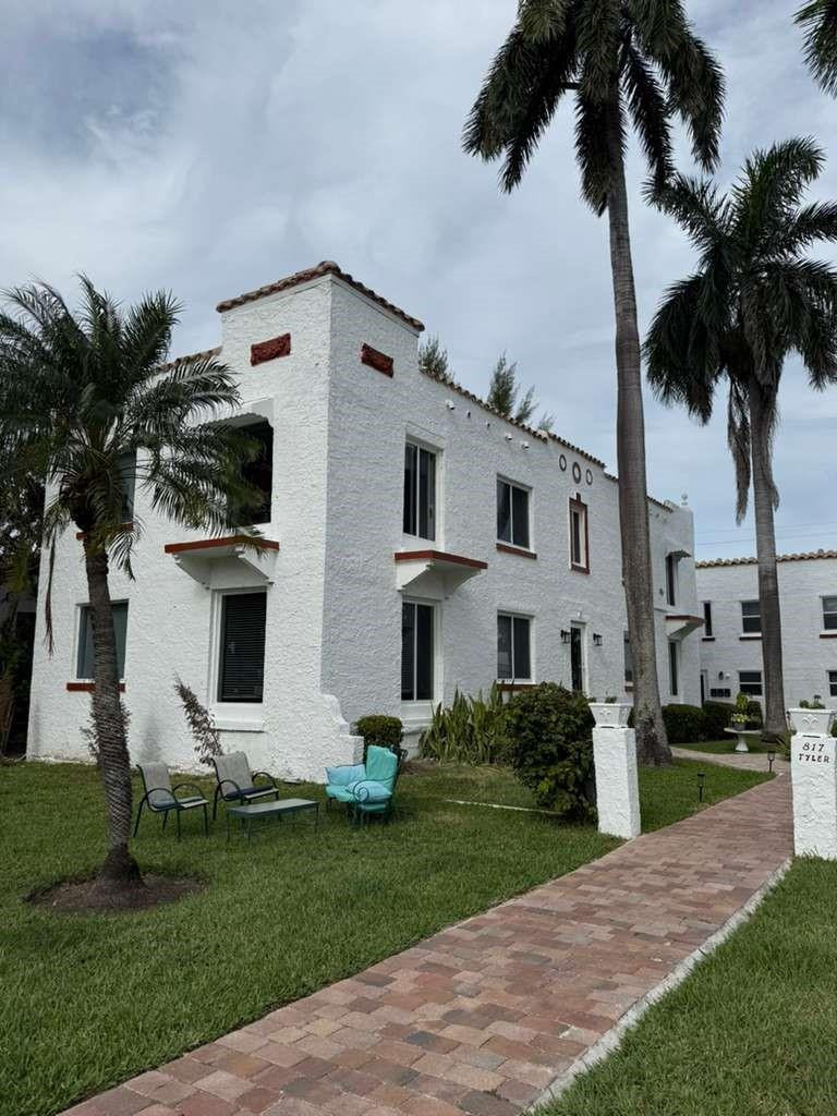 817 Tyler Street - Photo 1