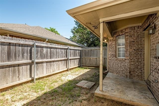 1803 Park Place - Photo 15
