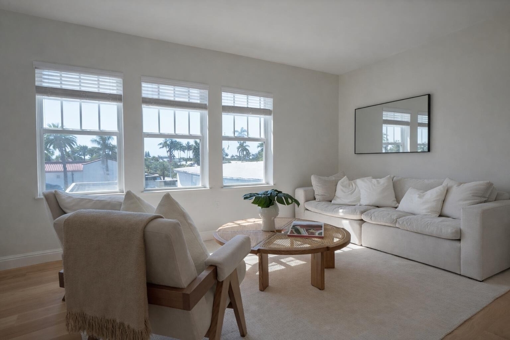 184 Sunset Avenue - Photo 4