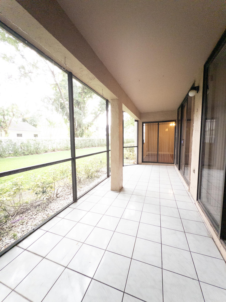 9867 Nw 1st Court - Photo 7