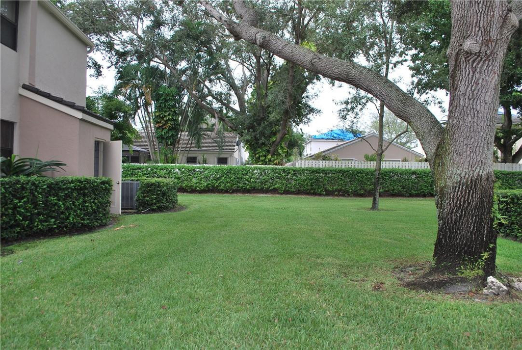 9867 Nw 1st Court - Photo 22