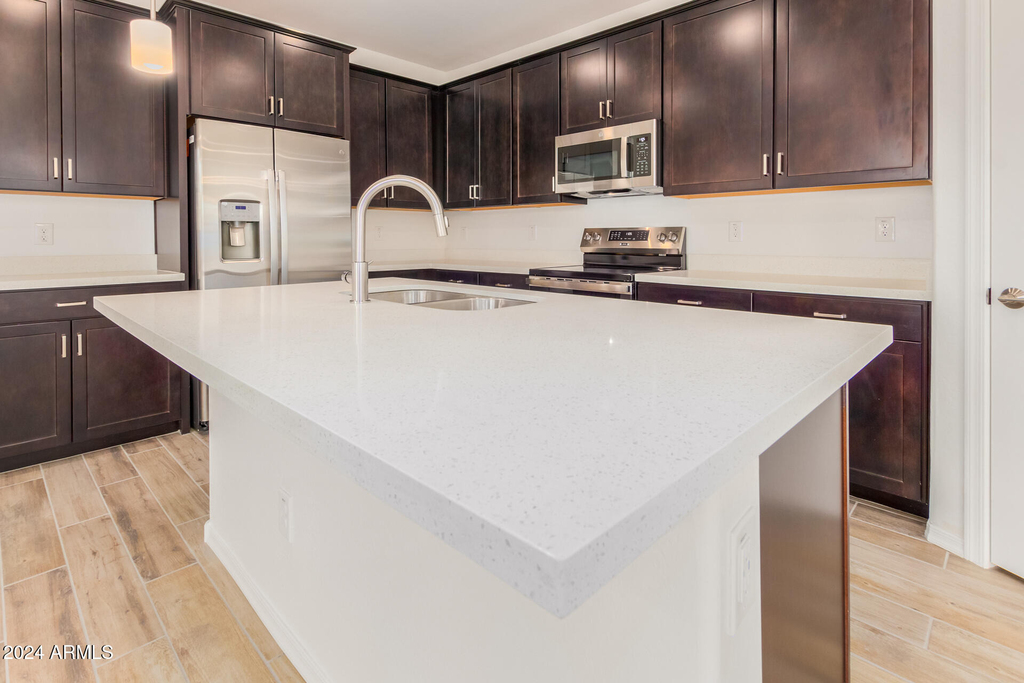 1871 E Hampton Lane - Photo 1