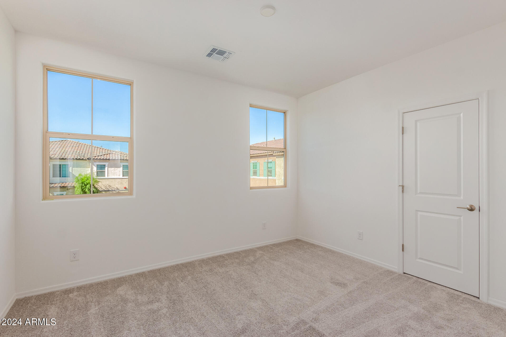 1871 E Hampton Lane - Photo 28