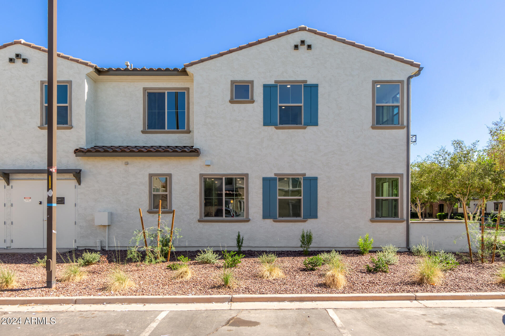 1871 E Hampton Lane - Photo 35