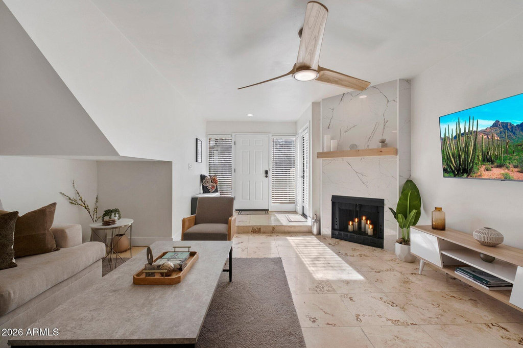 1820 E Morten Avenue - Photo 10