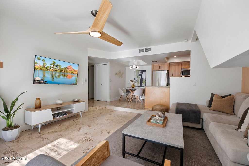 1820 E Morten Avenue - Photo 8