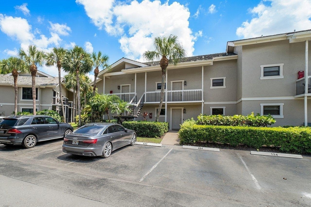 11863 Wimbledon Circle - Photo 21