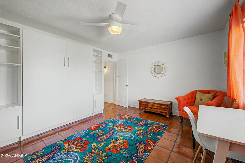 4718 N 77th Place - Photo 14
