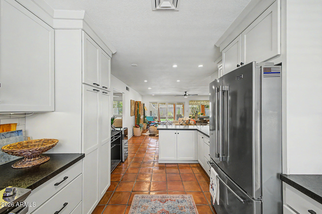 4718 N 77th Place - Photo 8