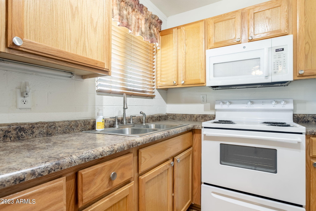 4401 N 12th Street - Photo 10