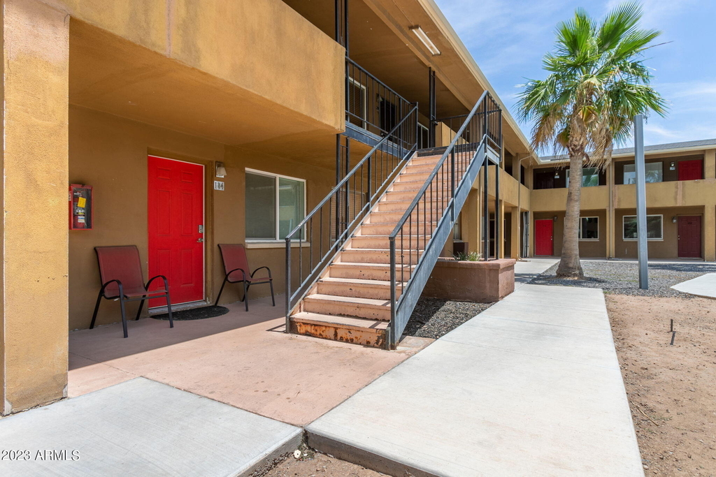 4401 N 12th Street - Photo 0