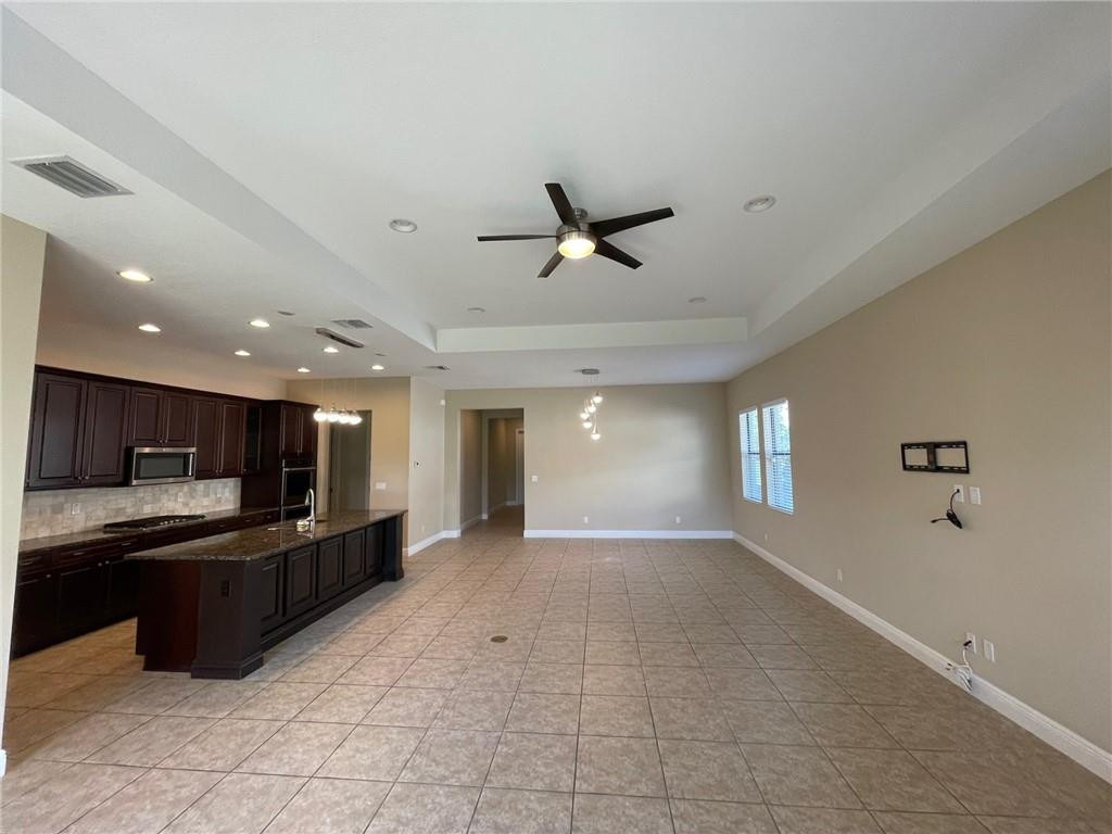 11170 Nw 83 Manor - Photo 9