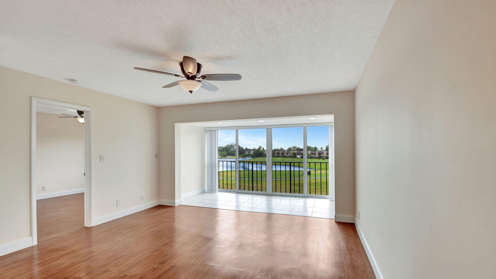 4539 Luxemburg Court - Photo 8