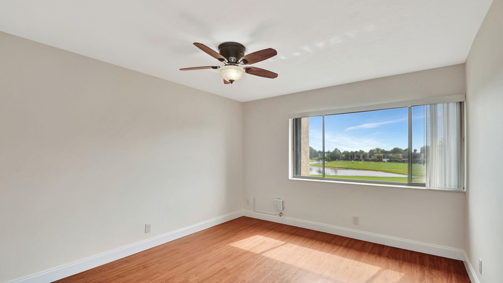 4539 Luxemburg Court - Photo 10