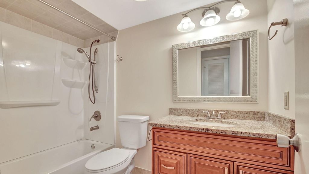 4539 Luxemburg Court - Photo 18