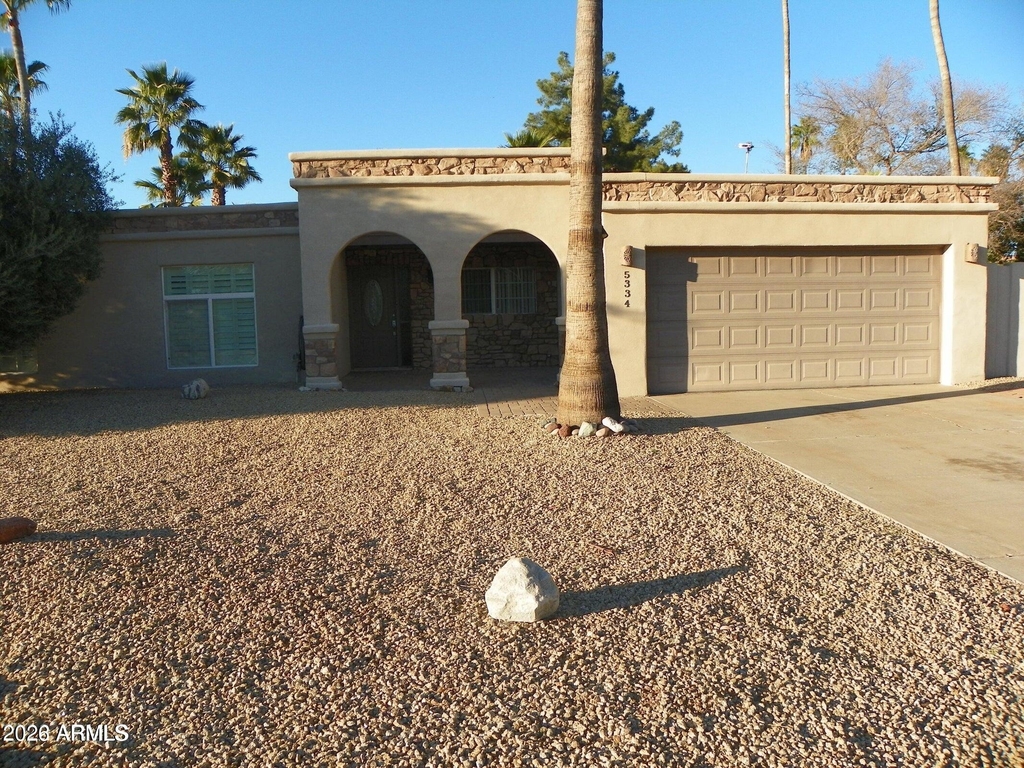 5334 E Friess Drive - Photo 1