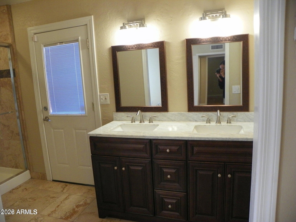 5334 E Friess Drive - Photo 16