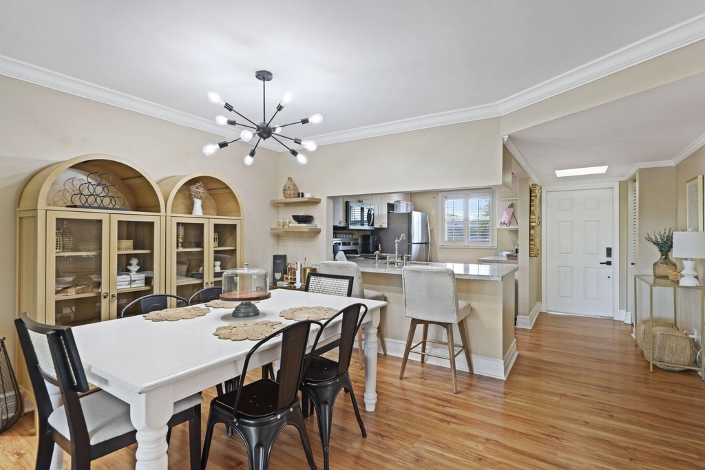 2700 Fiore Way - Photo 4