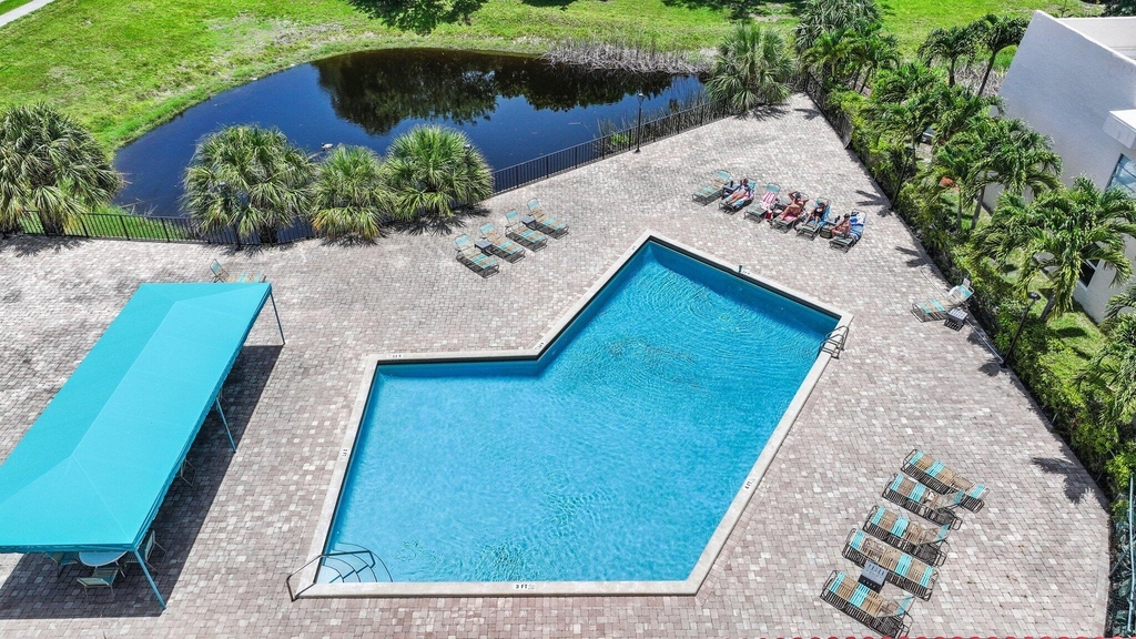 2700 Fiore Way - Photo 40