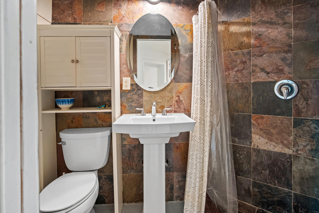 15 N Swinton Circle - Photo 25