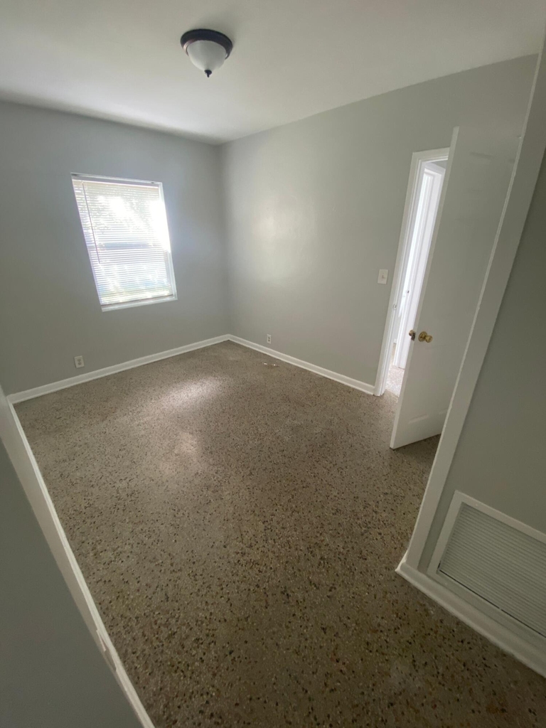 3716 Henry Avenue - Photo 15