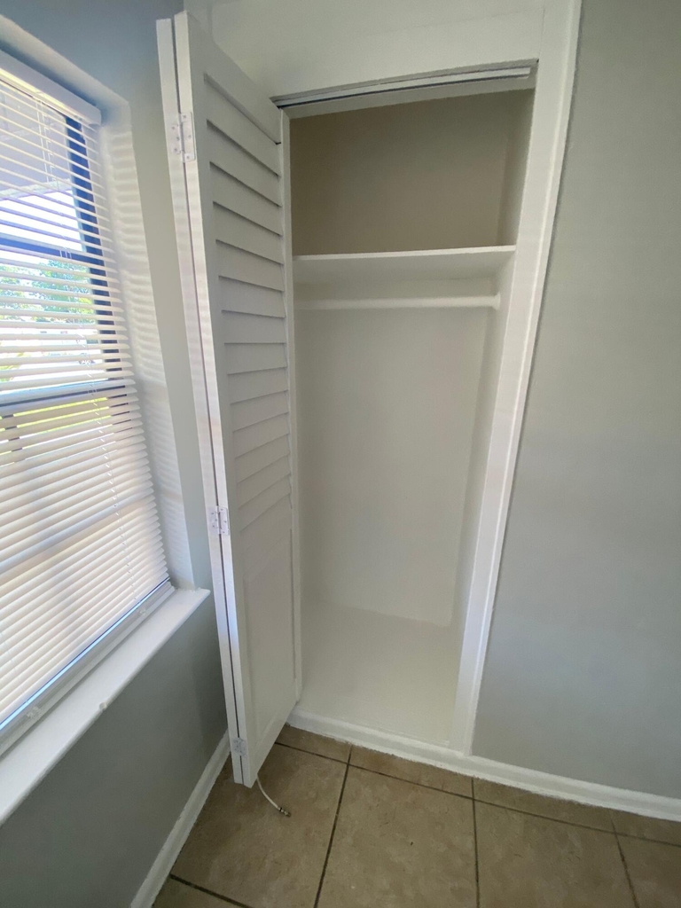 3716 Henry Avenue - Photo 8
