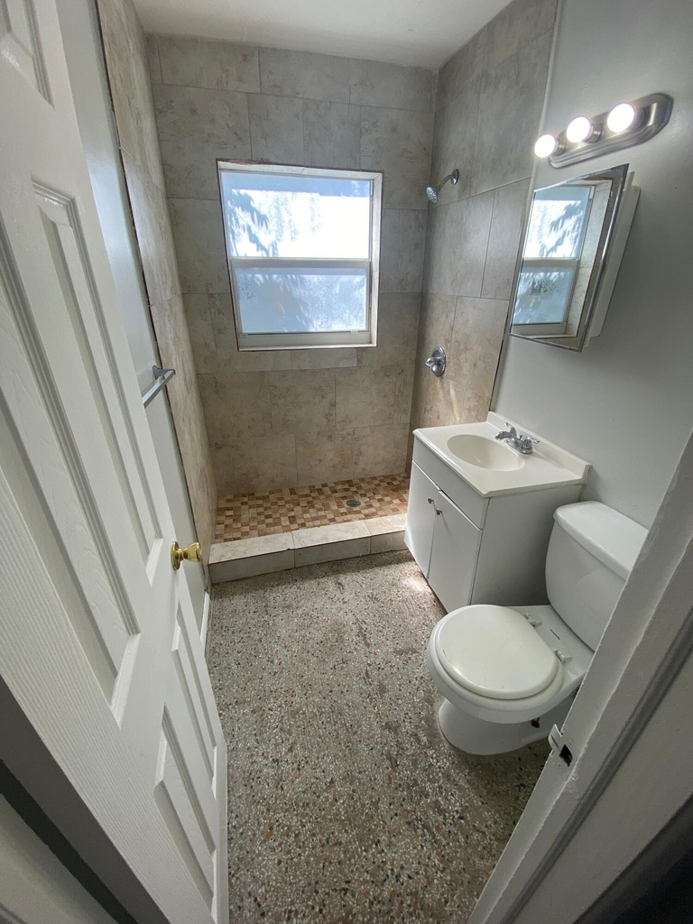 3716 Henry Avenue - Photo 17
