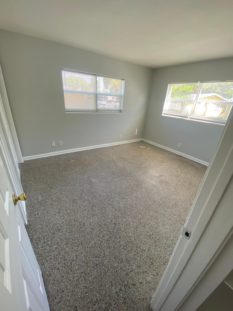 3716 Henry Avenue - Photo 21